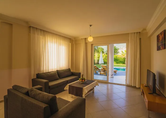 Hanel Life Royale 11 With Private Pool *