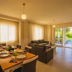 Villa Hanel Life Royale 11 With Private Pool